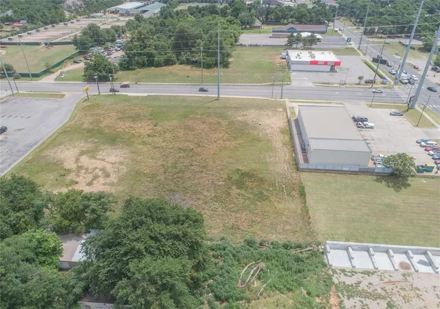 Photo 4 of Land for sale at 6909 NW 10th Street, Oklahoma City, OK 73127 | MLS# 1235567 | Listing updated on 2026-06-24