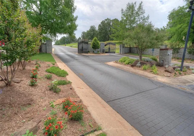 3rd image of 13001 Se 94 St, Oklahoma City, OK 73165 | MLS# 1235590