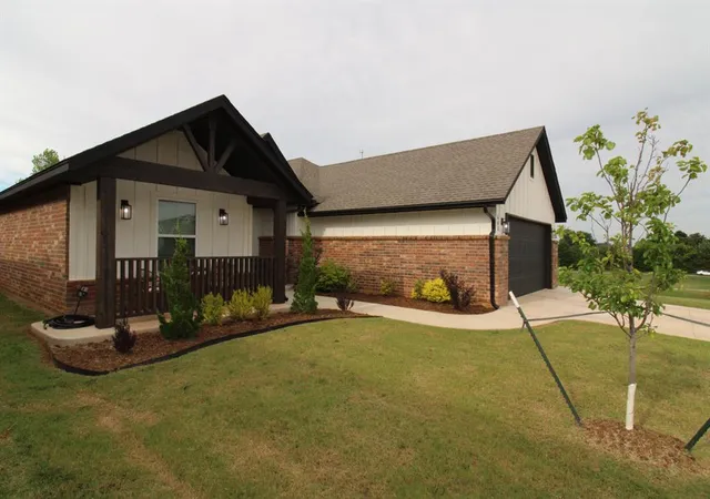 Homes for sale in Washington, OK | 603 Cedar Hill Wy, Washington, OK 73093 | MLS# 1235605