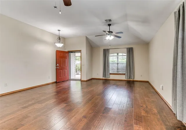 Photo 4 of Single family home for sale at 329 E Twelve Oaks Ter, Mustang, OK 73064 | MLS# 1235628 | Listing updated on 2026-09-24