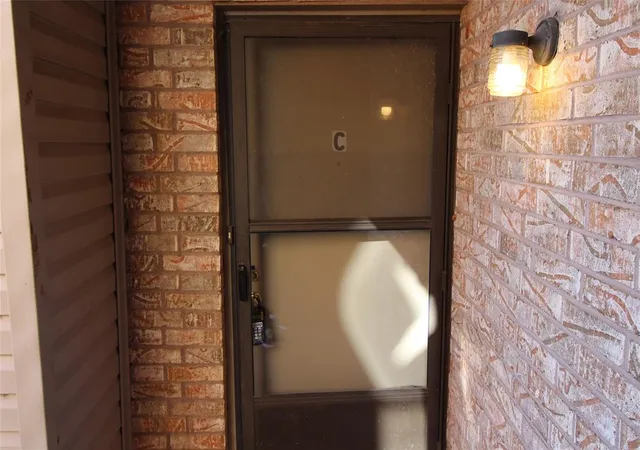 3rd image of 229 Chalmette Dr, Norman, OK 73071 | MLS# 1235636