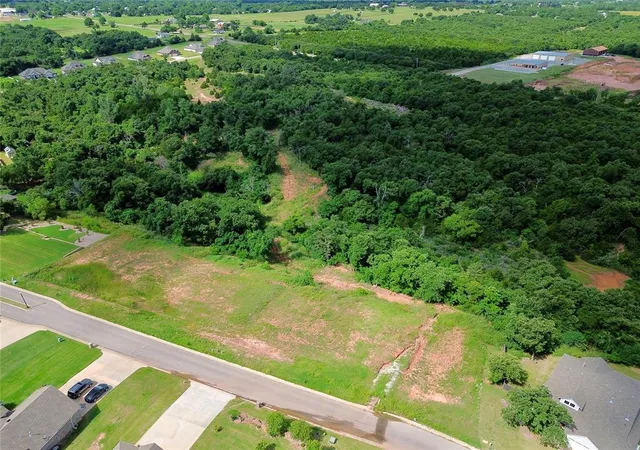 Photo 2 of Land for sale at 8835 Overlook Dr, Guthrie, OK 73044 | MLS# 1235664 | Listing updated on 2026-09-25
