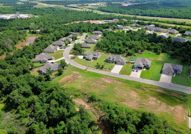 Photo 3 of Land for sale at 8851 Overlook Dr, Guthrie, OK 73044 | MLS# 1235665 | Listing updated on 2026-09-25