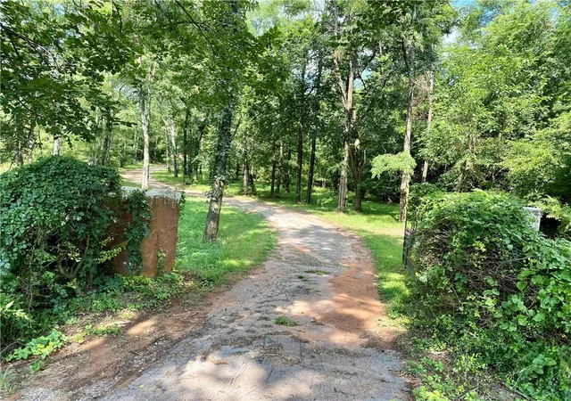 3rd image of 3022 County Street 2890, Ninnekah, OK 73067 | MLS# 1235672