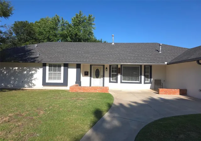Photo 1 of Single family home for sale at 9009 Lakeaire Dr, Oklahoma City, OK 73132 | MLS# 1235678 | Listing updated on 2026-08-23