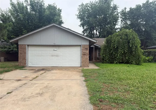 Homes for sale in Mustang, OK | 926 W Churchill Wy, Mustang, OK 73064 | MLS# 1235679