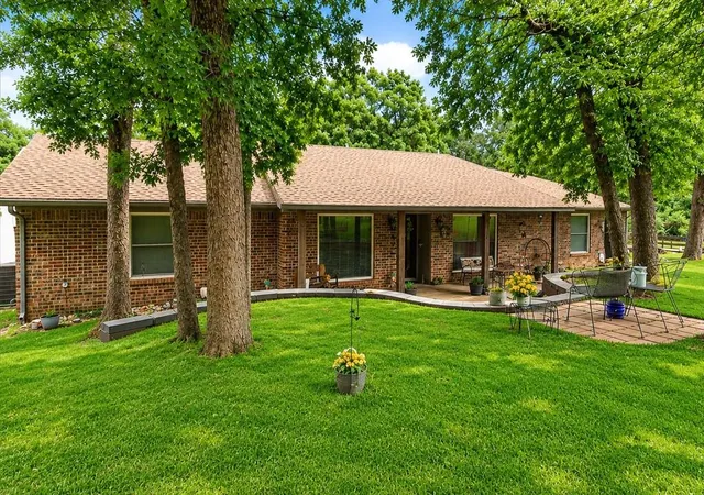 Homes for sale in Anadarko, OK | 3111 Shady Lane Dr, Anadarko, OK 73005 | MLS# 1235680