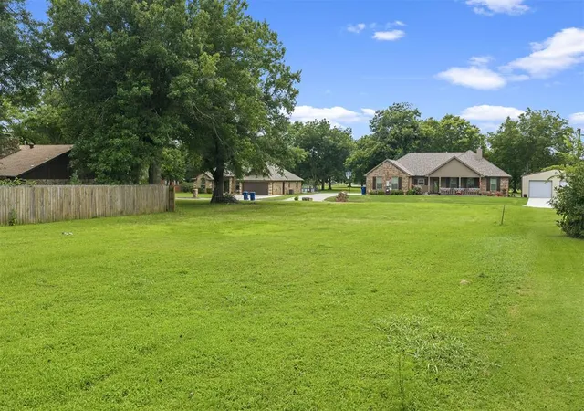 Homes for sale in Wynnewood, OK | 1331 Alvera Ln, Wynnewood, OK 73098 | MLS# 1235706