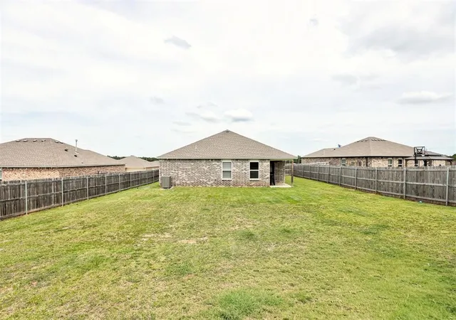 31st image of 4361 Winding Brk, Harrah, OK 73045 | MLS# 1235711