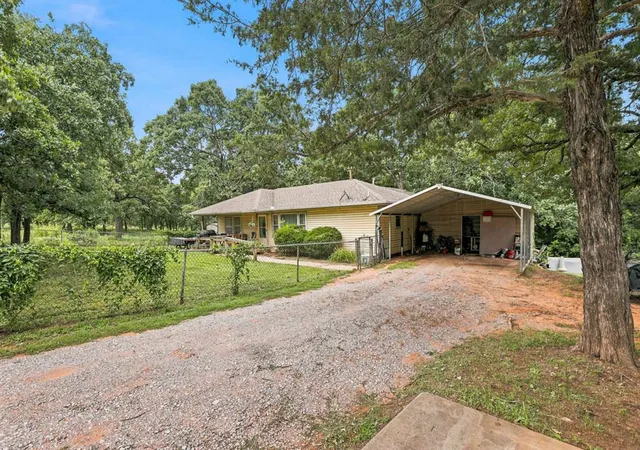 3rd image of 990959 S 3293 Rd, Harrah, OK 73045 | MLS# 1235712