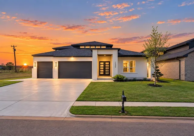 Photo 2 of Single family home for sale at 15437 Capri Ln, Edmond, OK 73013 | MLS# 1235725 | Listing updated on 2026-09-20