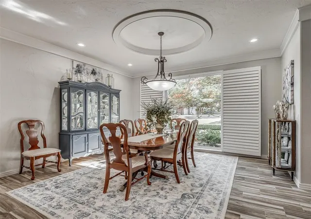 3rd image of 804 Glenridge Dr, Edmond, OK 73013 | MLS# 1235727
