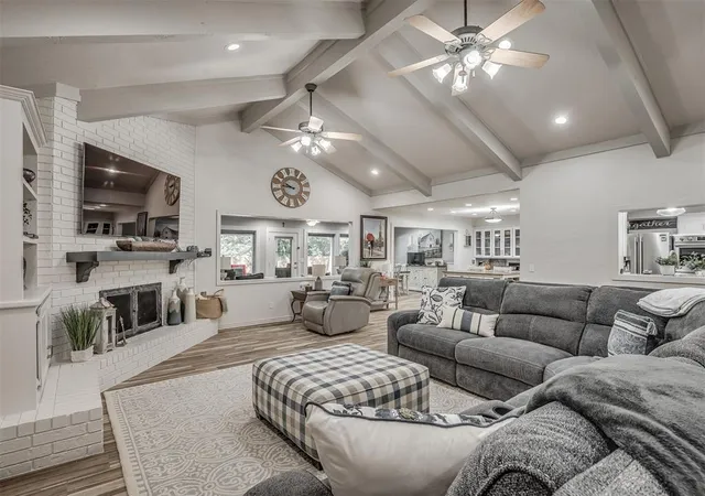 4th image of 804 Glenridge Dr, Edmond, OK 73013 | MLS# 1235727