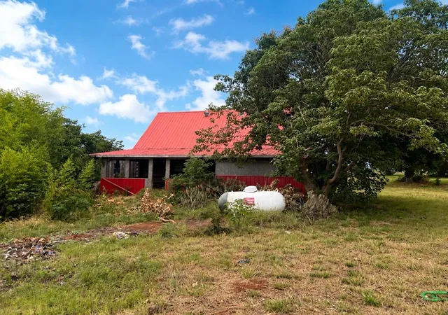 Homes for sale in Blanchard, OK | 2091 County Road 1300, Blanchard, OK 73010 | MLS# 1235742