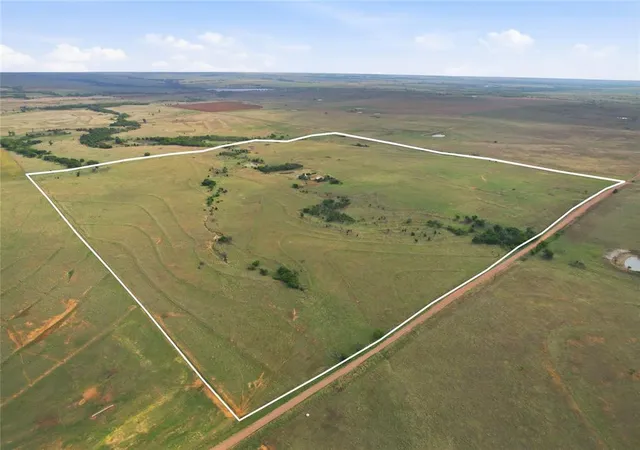 2nd image of E Na, Hobart, OK 73651 | MLS# 1235743