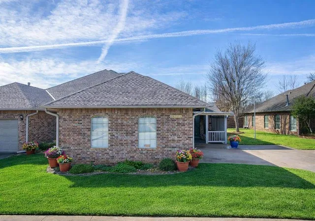 1st image of 1920 Nw 160th Pl, Edmond, OK 73013 | MLS# 1235759