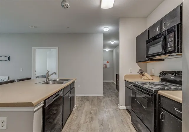 5th image of 251 W Miller Ave, Stillwater, OK 74075