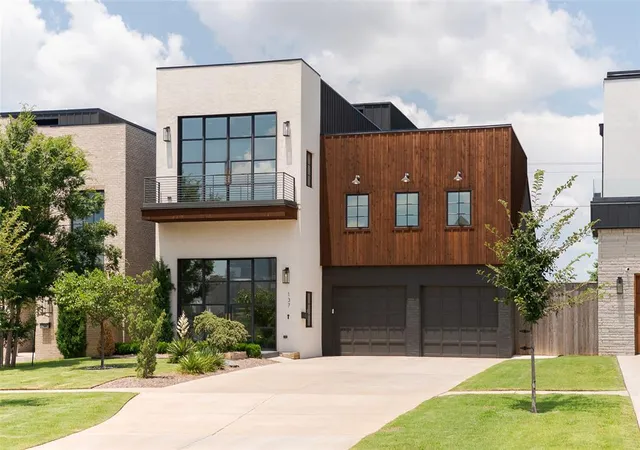 Photo 1 of Single family home for sale at 137 Ne 14th Street, Oklahoma City, OK 73104 | MLS# 1235769 | Listing updated on 2026-07-22