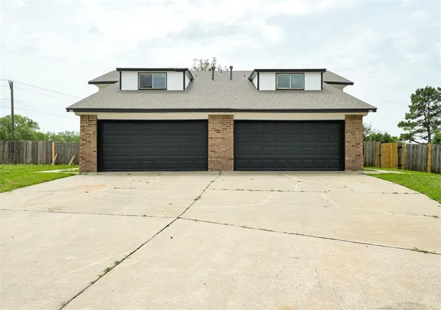1st image of 524 Westwood Ct #526, Oklahoma City, OK 73127 | MLS# 1235771