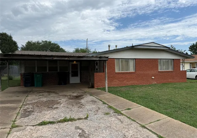 Single family home for sale at 2741 SW 60th Street, Oklahoma City, OK 73159 | MLS# 1235793 | Listing updated on 2026-07-07