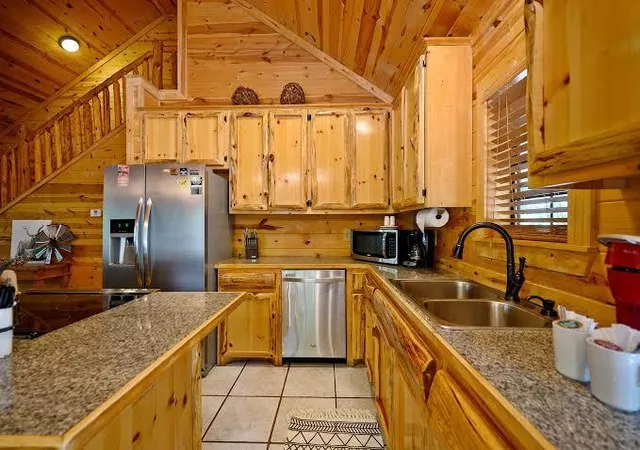 4th image of 1075 Southern Hills Cir, Broken Bow, OK 74728 | MLS# 1235795