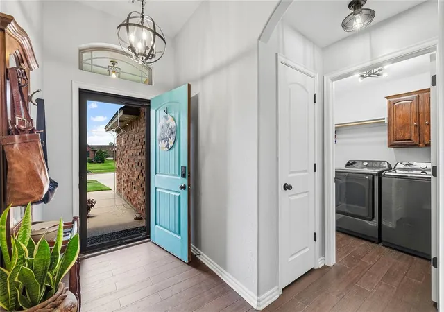 Photo 3 of Single family home for sale at 2604 Kadlan Dr, El Reno, OK 73036 | MLS# 1235858 | Listing updated on 2026-08-12