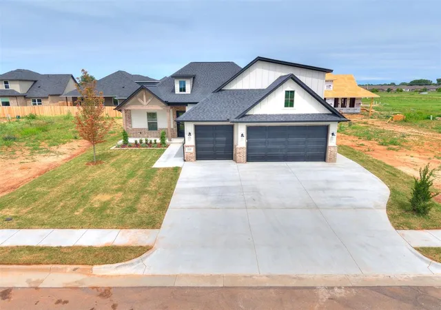 Homes for sale in Oklahoma City, OK | 16108 Segovia Dr, Oklahoma City, OK 73170 | MLS# 1235883