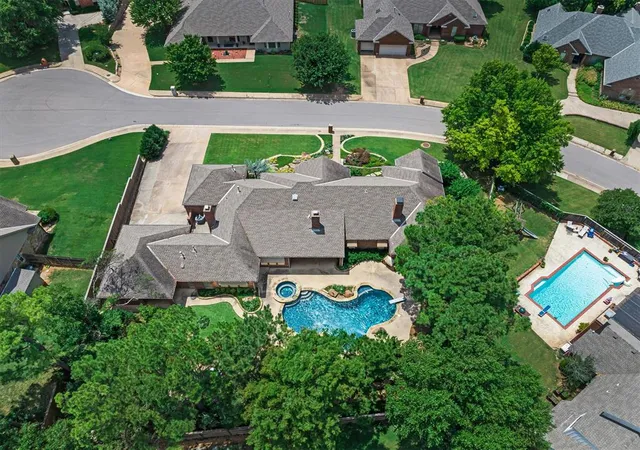 2nd image of 2108 Windsong, Edmond, OK 73034 | MLS# 1235890
