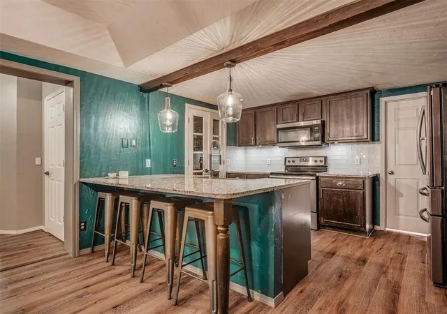 Photo 5 of Single family home for sale at 112 N Broadway St, Crescent, OK 73028 | MLS# 1235895 | Listing updated on 2026-09-01