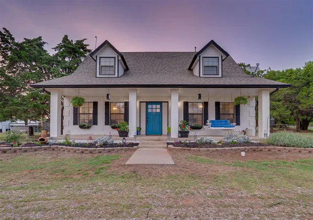 1st image of 9813 Sw 104th St, Mustang, OK 73064 | MLS# 1235926