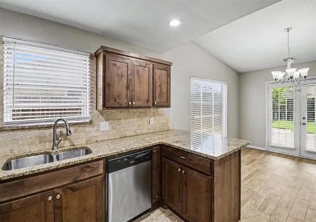 Photo 3 of Single family home for sale at 1508 W Hollyhead Ter, Yukon, OK 73099 | MLS# 1235938 | Listing updated on 2026-10-06