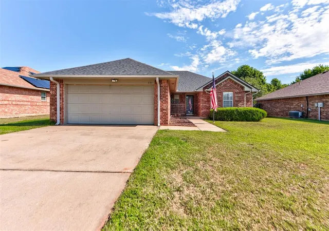 Homes for sale in Newcastle, OK | 333 Ne 9th Pl, Newcastle, OK 73065 | MLS# 1235962
