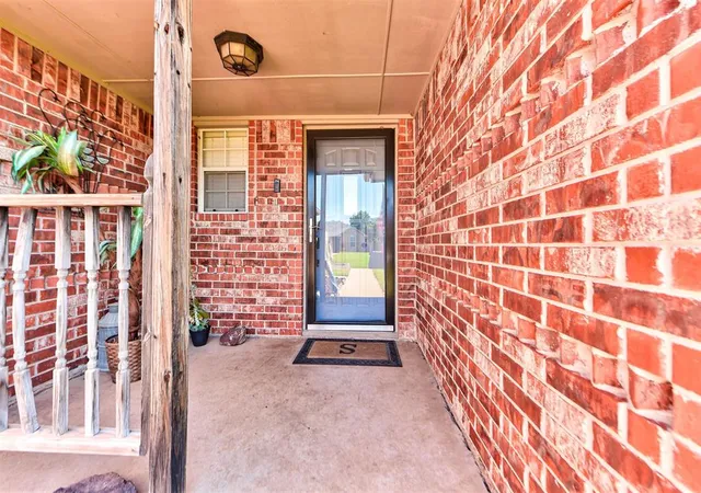 Homes for sale in Newcastle, OK | 333 Ne 9Th Pl, Newcastle, OK 73065 | MLS# 1235962