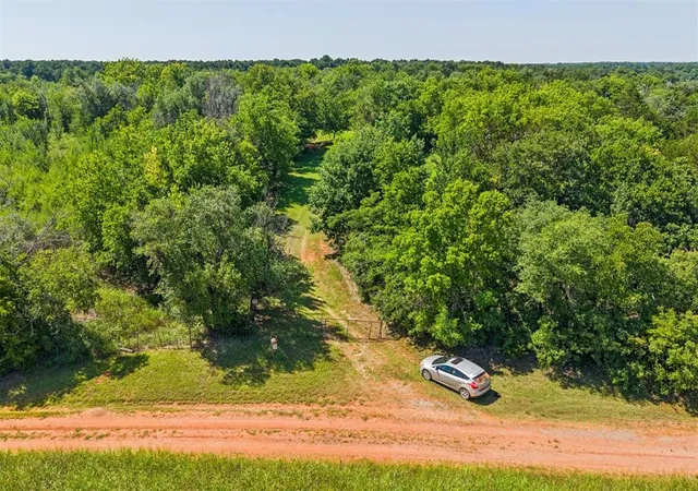 Photo 1 of Land for sale at Ew 0845 Rd, Guthrie, OK 73044 | MLS# 1235967 | Listing updated on 2026-07-19