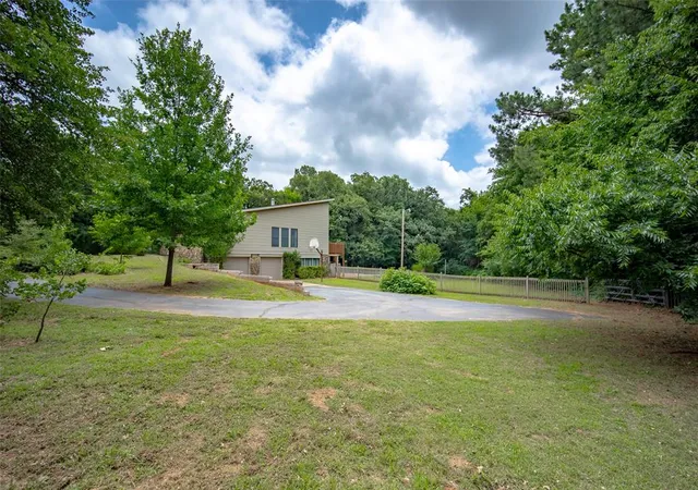 3rd image of 6550 Ne Corky Dr, Norman, OK 73026 | MLS# 1235977
