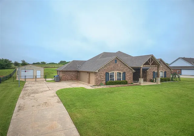 Photo 3 of Single family home for sale at 6640 Mint Julep Ln, Guthrie, OK 73044 | MLS# 1235987 | Listing updated on 2026-09-29