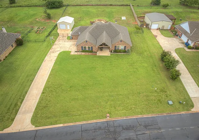 Photo 3 of Single family home for sale at 6640 Mint Julep Ln, Guthrie, OK 73044 | MLS# 1235987 | Listing updated on 2026-09-29
