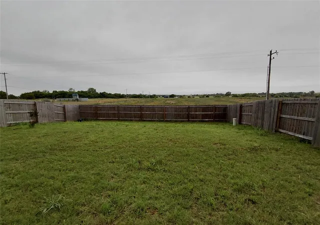 Homes for sale in El Reno, OK | 1608 Vermilion Ln, El Reno, OK 73036 | MLS# 1235999