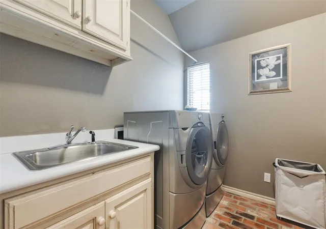 Homes for sale in Bethany, OK | 7908 Nw 48th St, Bethany, OK 73008 | MLS# 1236036