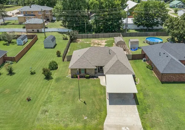Homes for sale in Prague, OK | 1115 Brunson Ave, Prague, OK 74864 | MLS# 1236041
