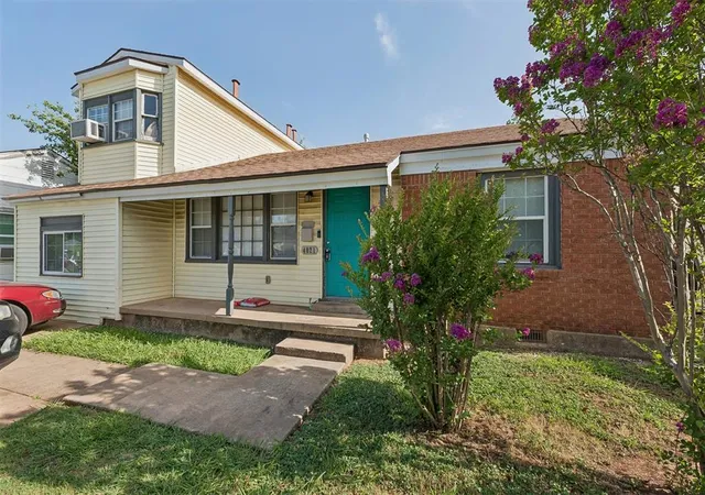 Homes for sale in Del City, OK | 4021 Se 24Th St, Del City, OK 73115 | MLS# 1236044