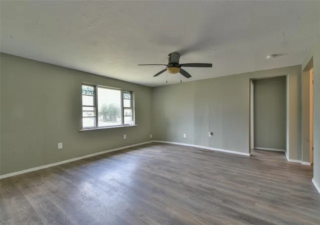 4th image of 418 W Penn St, El Reno, OK 73036 | MLS# 1236069