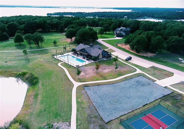 2nd image of 21 Patriot Pointe Rd, Eufaula, OK 74432 | MLS# 1236100