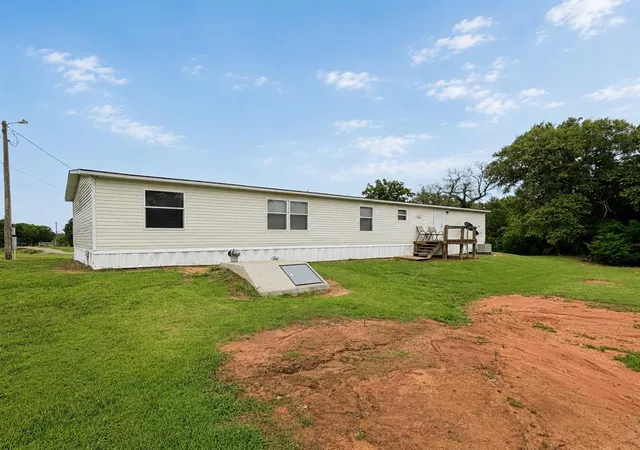 Homes for sale in Prague, OK | 355728 Oak Springs Dr, Prague, OK 74864 | MLS# 1236101