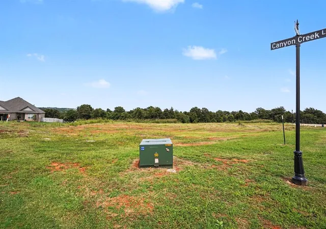 2nd image of 9150 Timber Pass, Edmond, OK 73034 | MLS# 1236102