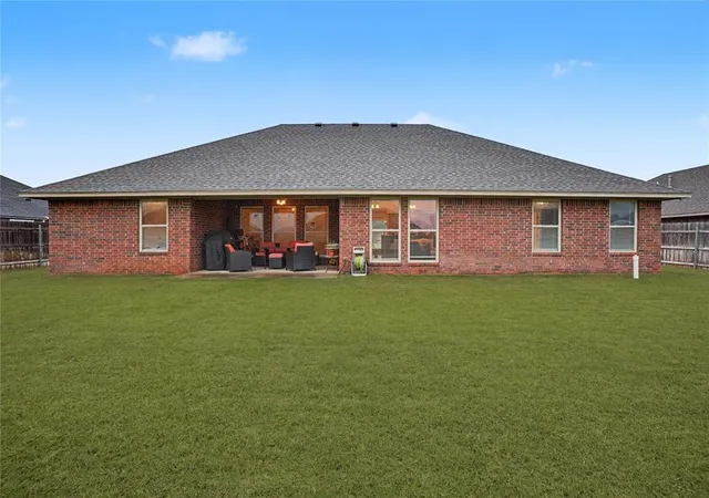 Homes for sale in Altus, OK | 1816 Puma Dr, Altus, OK 73521 | MLS# 1236114