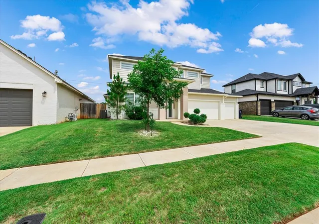 Photo 2 of Single family home for sale at 15209 Caspian Ln, Edmond, OK 73013 | MLS# 1236116 | Listing updated on 2026-09-18