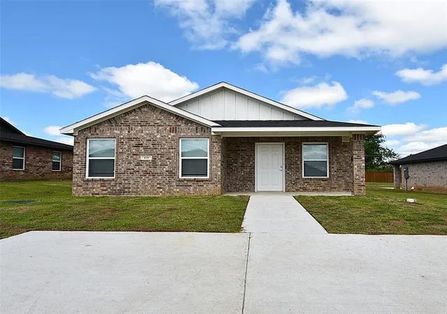 Homes for sale in Seminole, OK | 829 Elm St, Seminole, OK 74868 | MLS# 1236141
