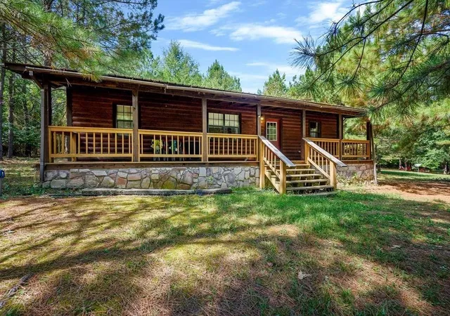 Homes for sale in Broken Bow, OK | 657 Canoe Rd, Broken Bow, OK 74728 | MLS# 1236146