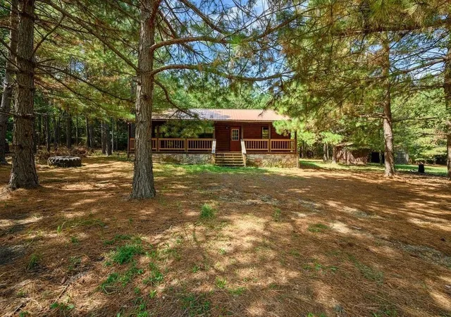 Homes for sale in Broken Bow, OK | 657 Canoe Rd, Broken Bow, OK 74728 | MLS# 1236146